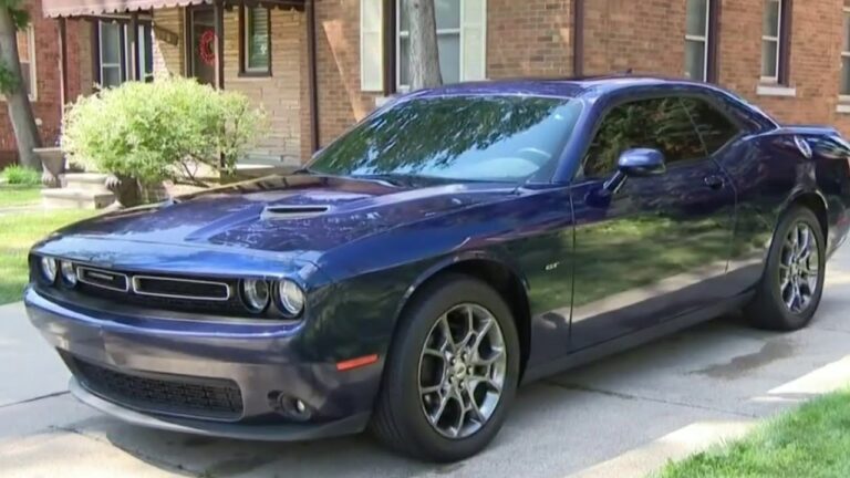 dodge to discontinue challenger
